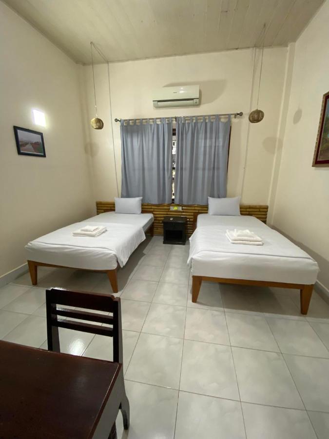 Ecran Riverfront Guesthouse กำปอต ภายนอก รูปภาพ